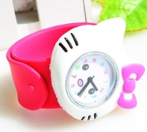 Cổ điển Silicone Belt pha lê Lady Hello Kitty / Slap / Quà tặng thời trang Silicone dây đeo cổ tay xem