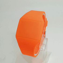 Chạm vào màn hình Silicone Led Xem Creative Quartz Đồng hồ Đối với sinh viên