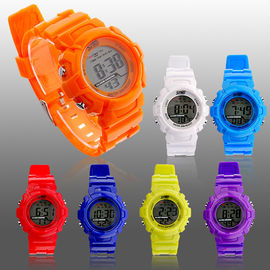 LCD Thể thao đa chức năng kỹ thuật số Xem Sử dụng PU nhựa Dây đeo Waterproof