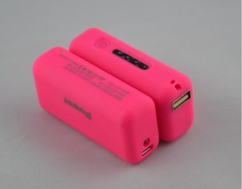 2600mAh USB di động Ngân hàng Power Với LED Light, đỏ / hồng / xanh