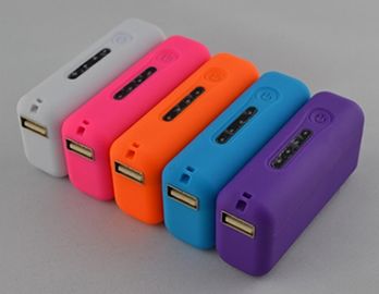 2600mAh USB di động Ngân hàng Power Với LED Light, đỏ / hồng / xanh