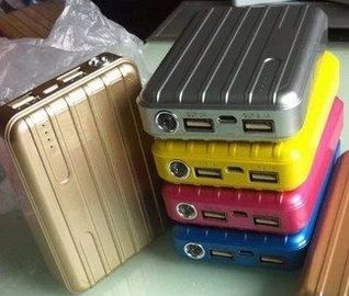 Professional Trunk Shape điện Ngân hàng pin, 8800mah đúp USB Ngân hàng điện