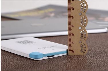Máy Slim Li-ion điện Bank 4000mAh Đối với điện thoại di động / Ipad, trắng