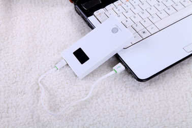 5000mAh ngân hàng điện cầm tay cho các thiết bị di động với màn hình LCD 5V 2.1A Output DC
