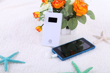 5000mAh ngân hàng điện cầm tay cho các thiết bị di động với màn hình LCD 5V 2.1A Output DC