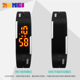 Thin kỹ thuật số nhỏ Led Digital Xem Black 3 ATM Waterproof Đối với nam