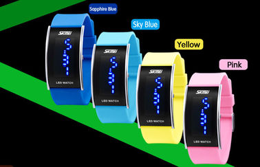 Unisex LED kỹ thuật số cổ tay Watch, Chống nước điện tử Xem