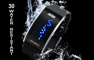 Unisex LED kỹ thuật số cổ tay Watch, Chống nước điện tử Xem