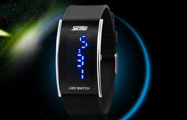 Unisex LED kỹ thuật số cổ tay Watch, Chống nước điện tử Xem