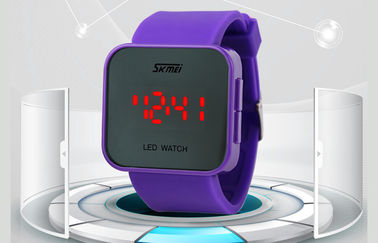 Wommens hồng kỹ thuật số Xem ABS Trường hợp LED cổ tay Watch 1 ATM Chống nước
