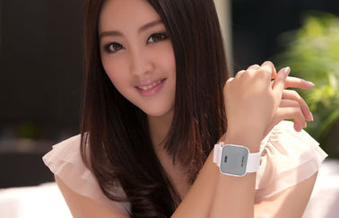 Wommens hồng kỹ thuật số Xem ABS Trường hợp LED cổ tay Watch 1 ATM Chống nước