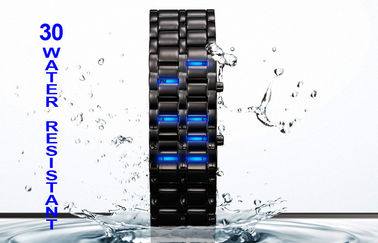 Chống nước LED kỹ thuật số cổ tay Watch, Iron Man Samurai Xem