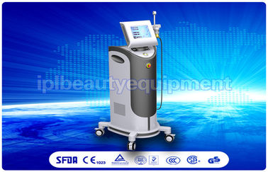 Microneedle phân đoạn máy rf để loại bỏ mụn, lỗ chân lông lớn thu nhỏ