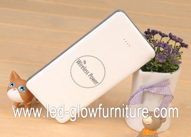Phổ 8000mAh Qi kép usb ngân hàng điện cầm tay cho tất cả các thiết bị điện thoại di động