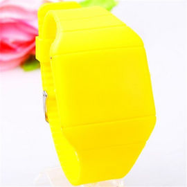 Chống thấm nước Thể thao Silicone dây đeo cổ tay Watch, màn hình cảm ứng Led Xem