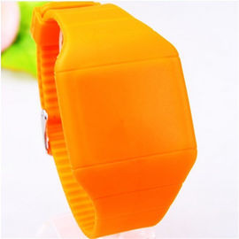 Tuỳ chỉnh Mens thao Silicone Màn hình cảm ứng LED Xem đầy màu sắc nhẹ