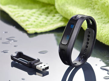 Pedometer Ngủ Tracker Bluetooth Xem Bracelet Với ​​Silicon dây đeo cổ tay